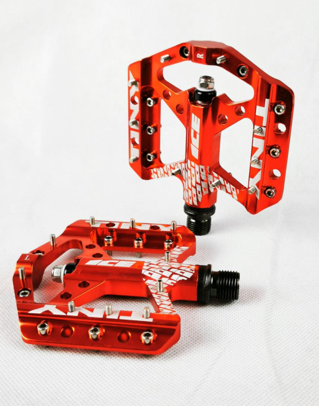 PEDALS TINY