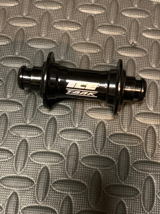 28 HOLE ICE TANK FRONT HUB 20mm